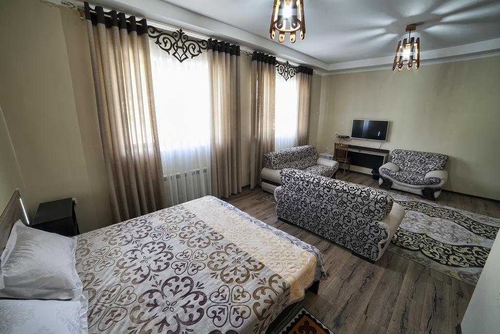 Ethno Boutique Hotel Osch Zimmer foto