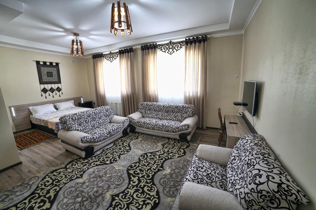 Ethno Boutique Hotel Osch Zimmer foto